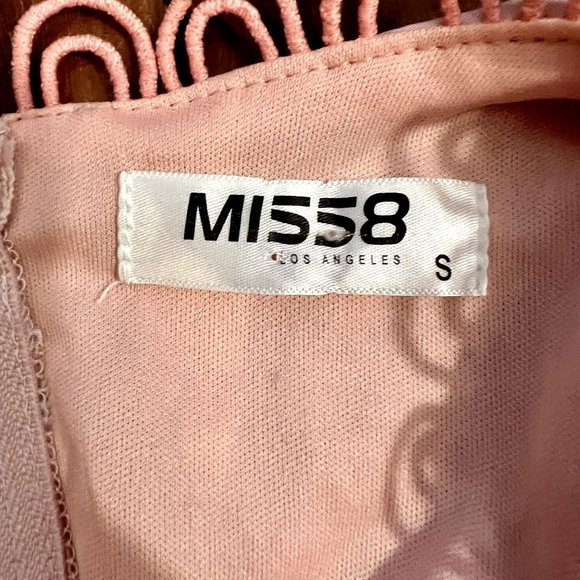 Floral Deep V-Neck Long Sleeve Cut Out Back Romper - Picture 5 of 8